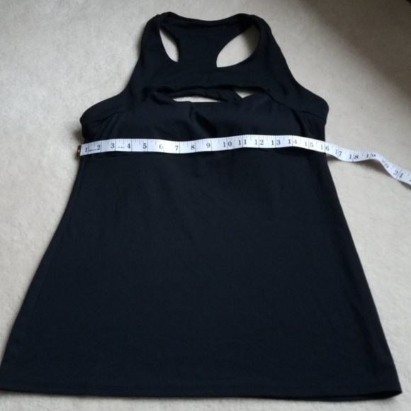 Fabletics Tops - FABLETICS  razorback top